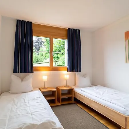 Edelweiss Survesta *